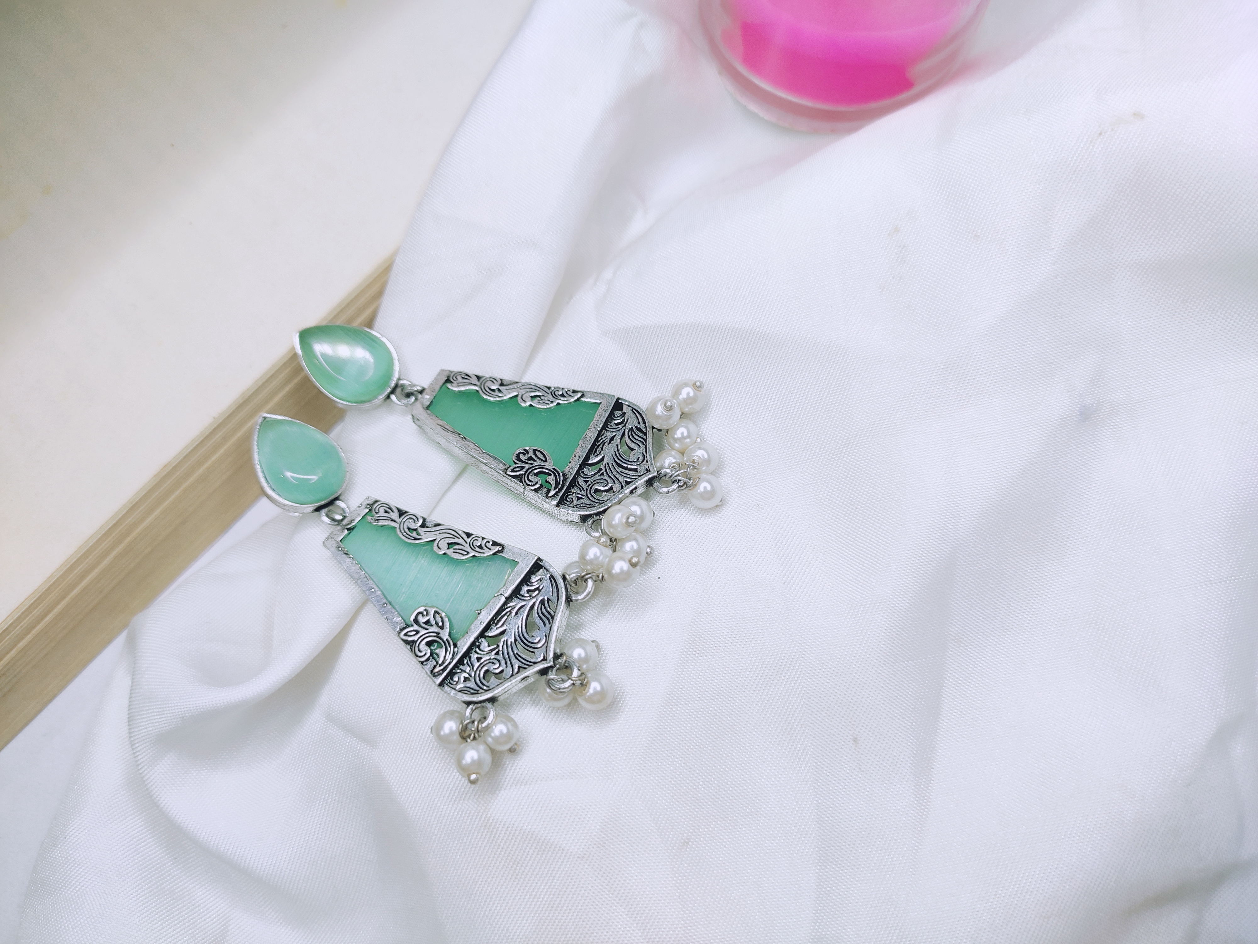Designer Monalisa stone Dangling earring