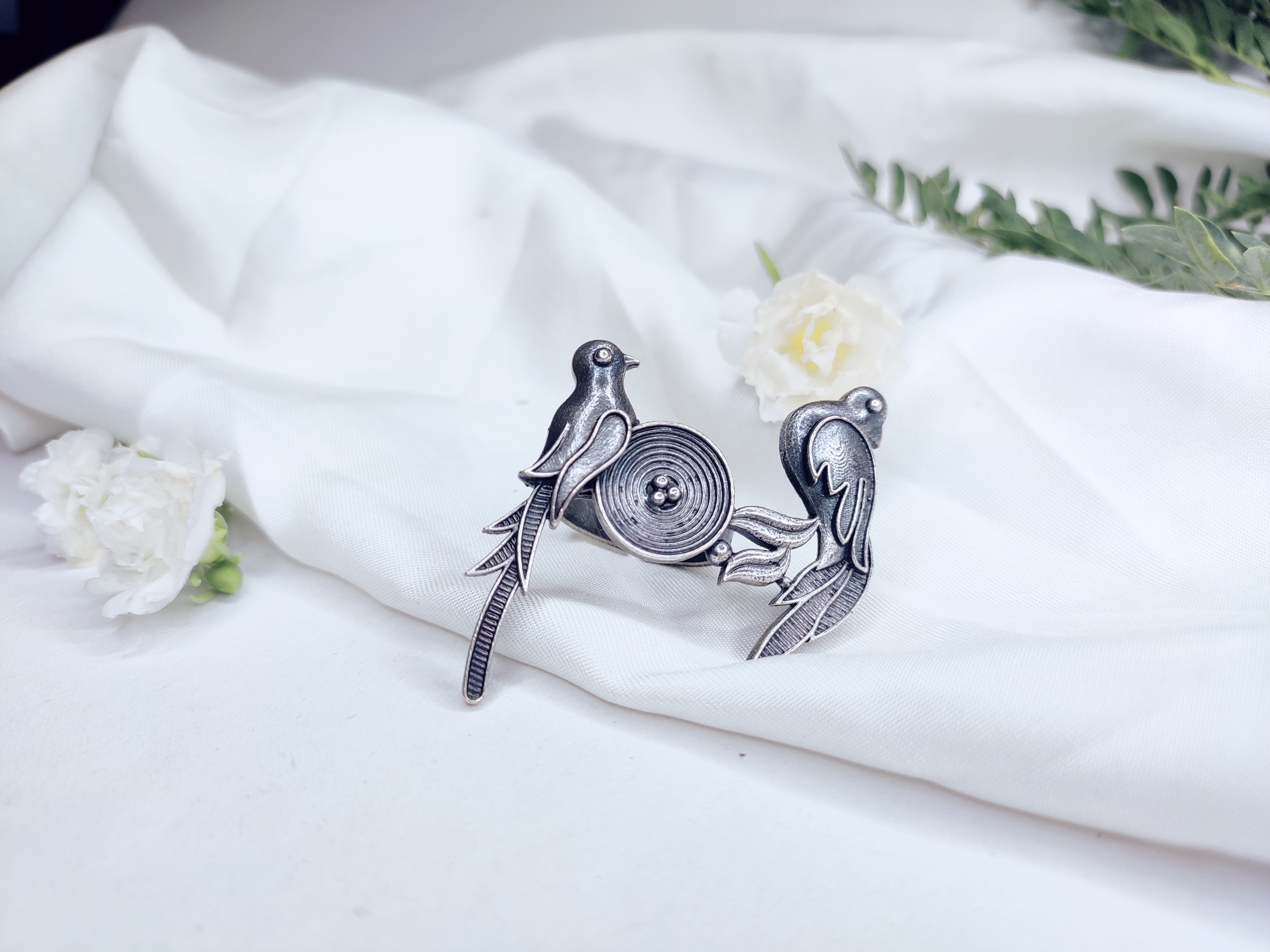 The "VIHAAN" Oxidized Twin Bird Statement Ring